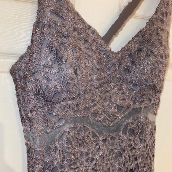 Silver/Grey Sparkly Evening Gown 11/12 - Picture 2 of 12
